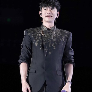 张杰明星同款新中式立领重工刺绣西装男黑色设计感中山装休闲西服