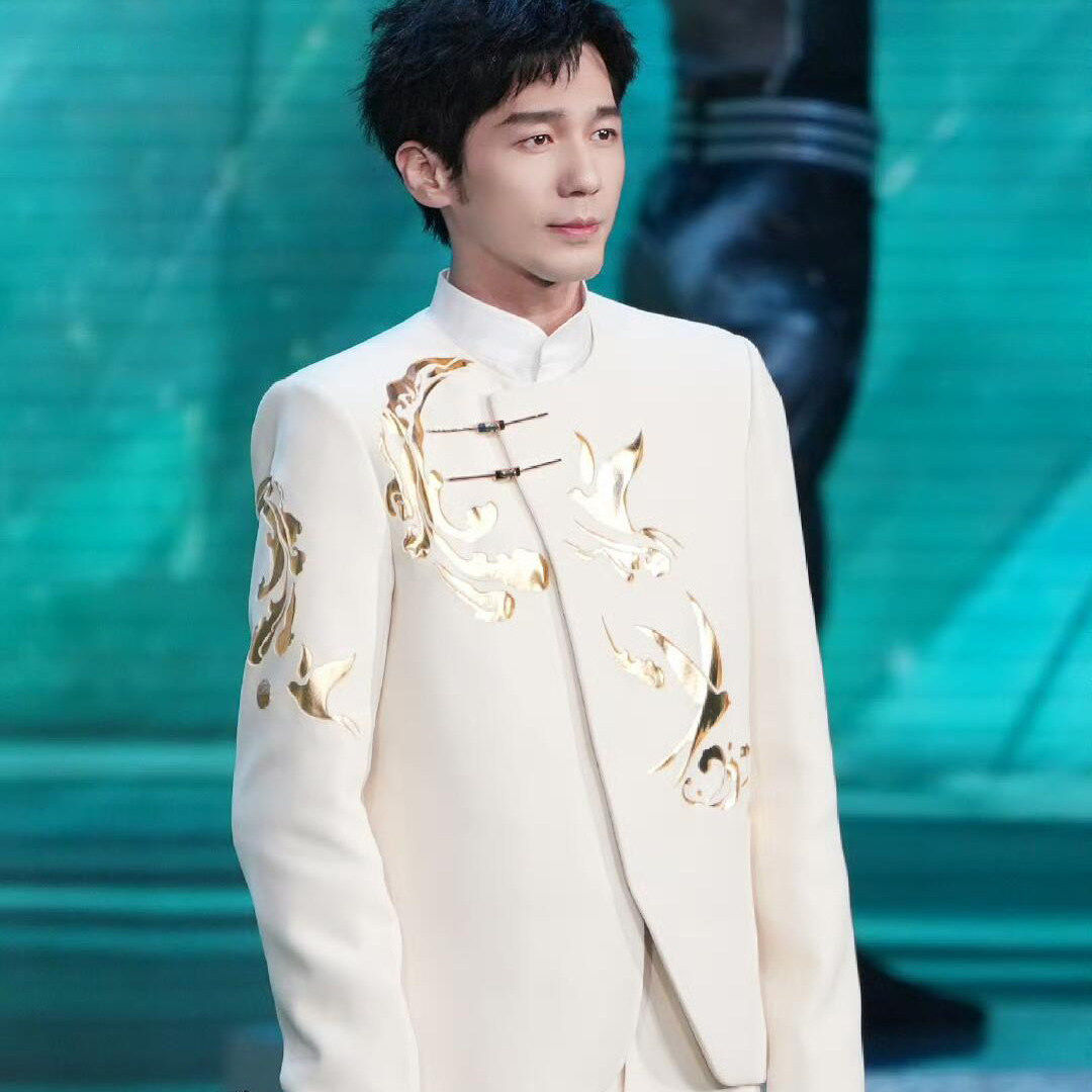 白宇明星同款新中式立领白色西服男立体刺绣盘扣重工西服高端气质,男装,休闲西服,淘宝优惠券,粉丝福利购,淘宝优惠卷