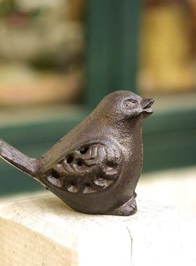 复古铸铁小鸟做旧家居饰品文房摆件纸镇文创窗台花园橱窗装饰