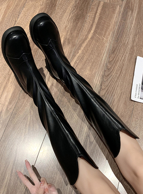 长筒靴女2021年秋季新款粗跟黑色尖头后拉链网红Tis潮显瘦时装靴