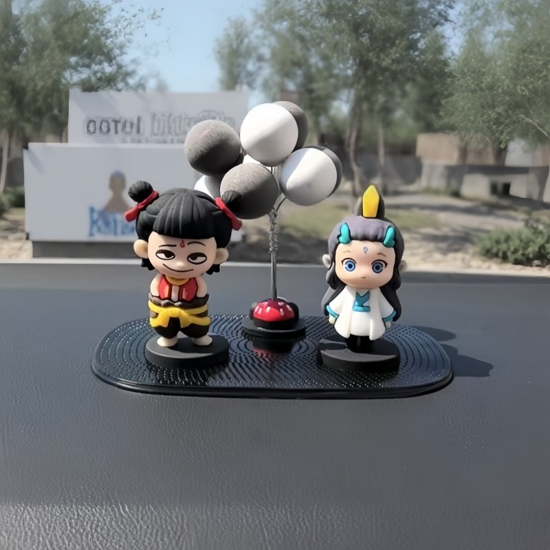 车内饰品摆件结界兽哪吒车载手办卡通公仔汽车中控台车尾车顶装饰