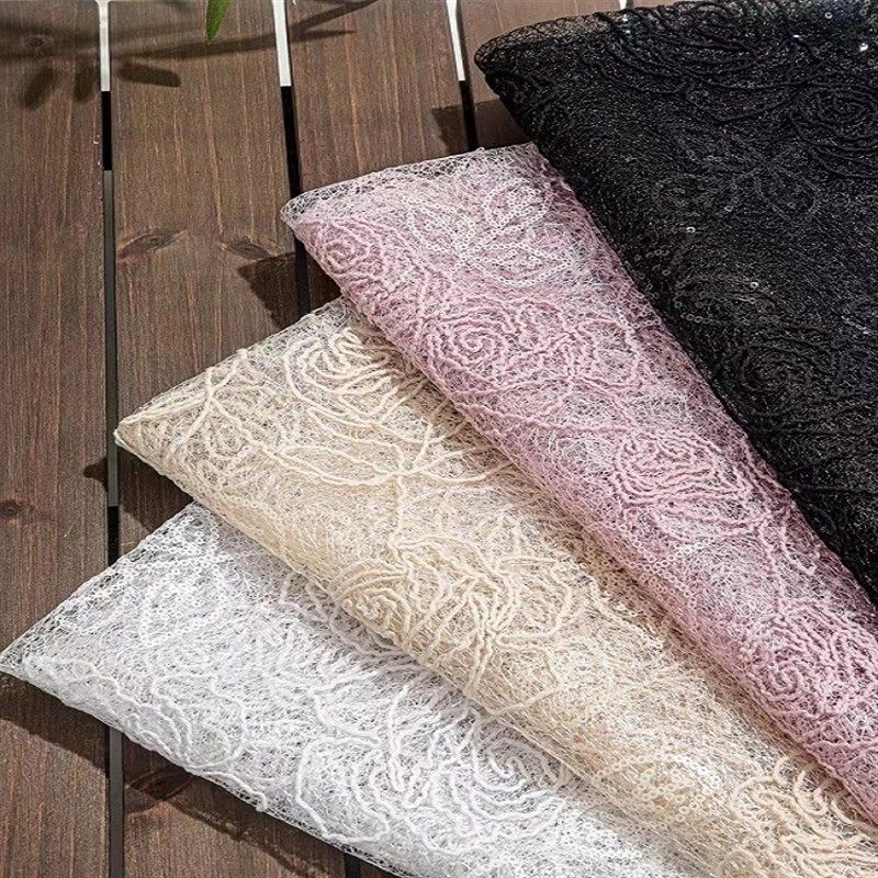 厂家直销 新款礼服乱网玫瑰珠绣 蕾丝童装花边股绳绣刺绣面料布料