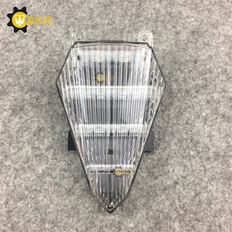 雅马哈 R6 YZF600 06 07 08 09 10 11 12-14 15 16年刹车灯后尾灯