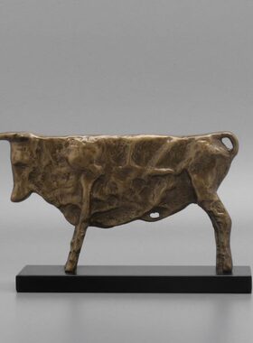 新中式现代轻奢创意牛摆件书房办公室客厅电视柜酒柜工艺品摆设品