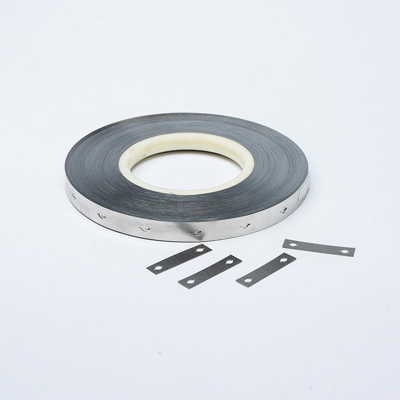 大电流单排32650螺柱电池连接片镀镍钢带螺孔连接片0.2mm厚