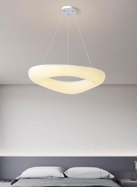简约亚克力护眼吊灯北欧创意款客厅卧室书房圆环甜甜圈led吸顶灯
