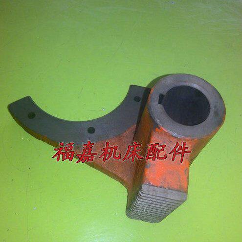 沈阳三机床转塔六角C3163C3180车床带齿拨叉内孔30Z14齿高100配件