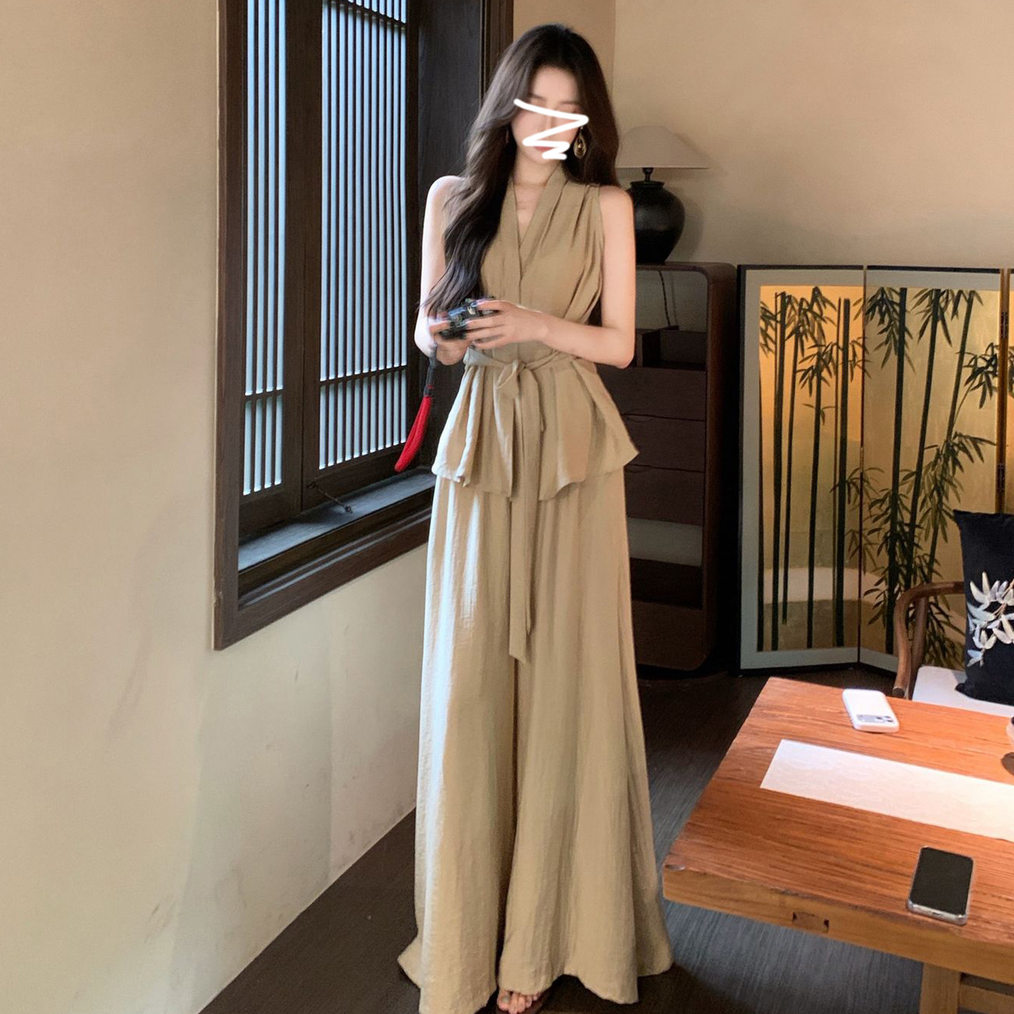 高级感老钱风阔腿裤套装女夏2026新款法式气质V领无袖穿搭一整套