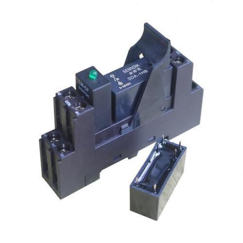 焊接式导轨式SDA-1HB一常开12v24v直流控交流固态继电器1A送插座
