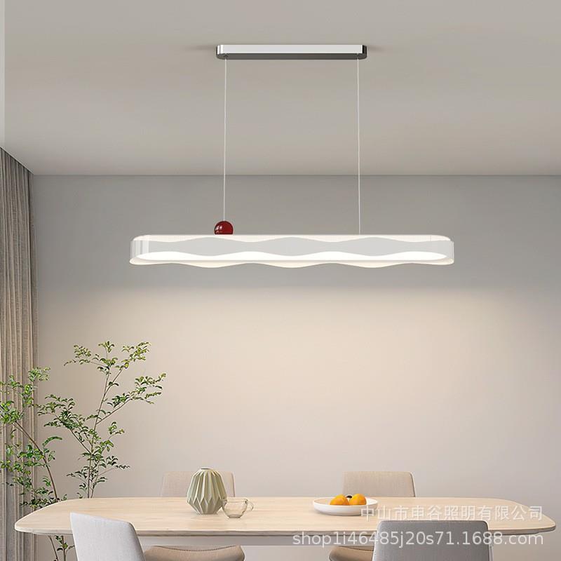 2024新款餐厅吊灯现代简约奶油风设计师长条创意极简餐桌中山灯具