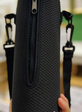 大容量虎牌保温杯套1000ml800ml1水壶套L旅游壶防摔水杯袋 很大哦