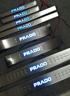 霸道2700/4000门槛条普拉多迎宾灯踏板LED带灯脚踏板FJ门灯不锈钢
