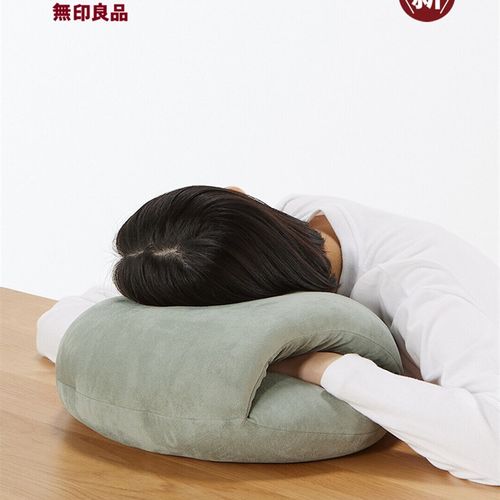 I 柔软b 午睡靠垫 抱枕靠枕男女生睡觉专用办公室玩偶