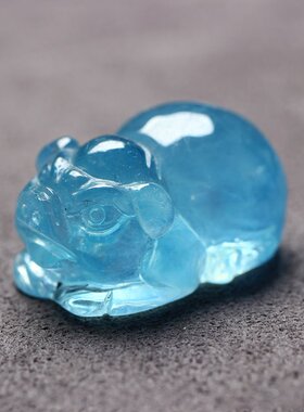 蓝色水晶福猪魔鬼蓝海蓝宝石十二生肖小猪卡通萌宠吊坠路路通桶珠