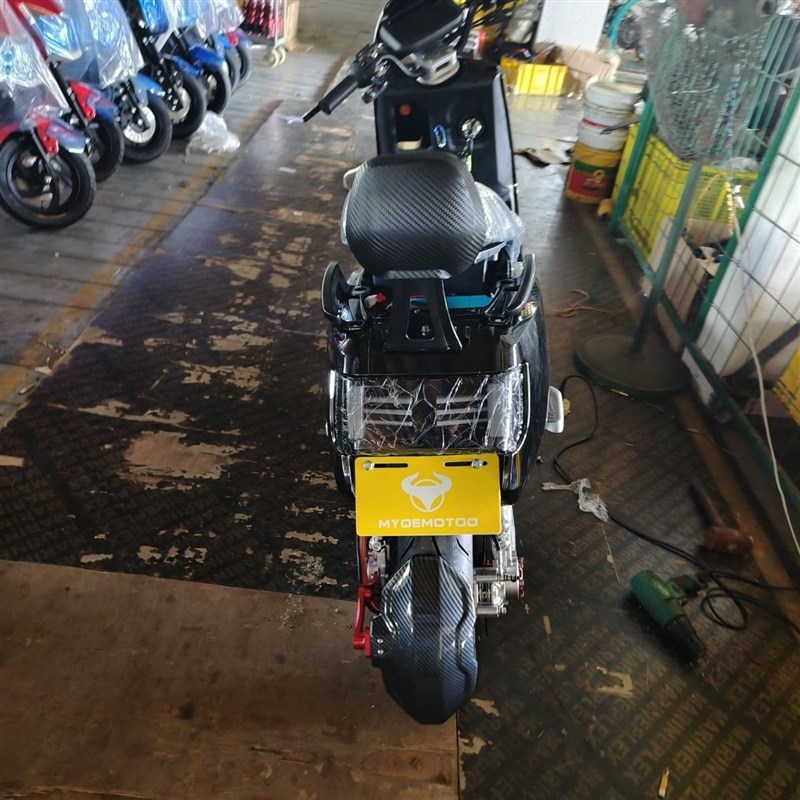 适用于台邦N9gt 奇石电摩大牛N7 N9n8后靠背总成电动车靠背垫靠垫