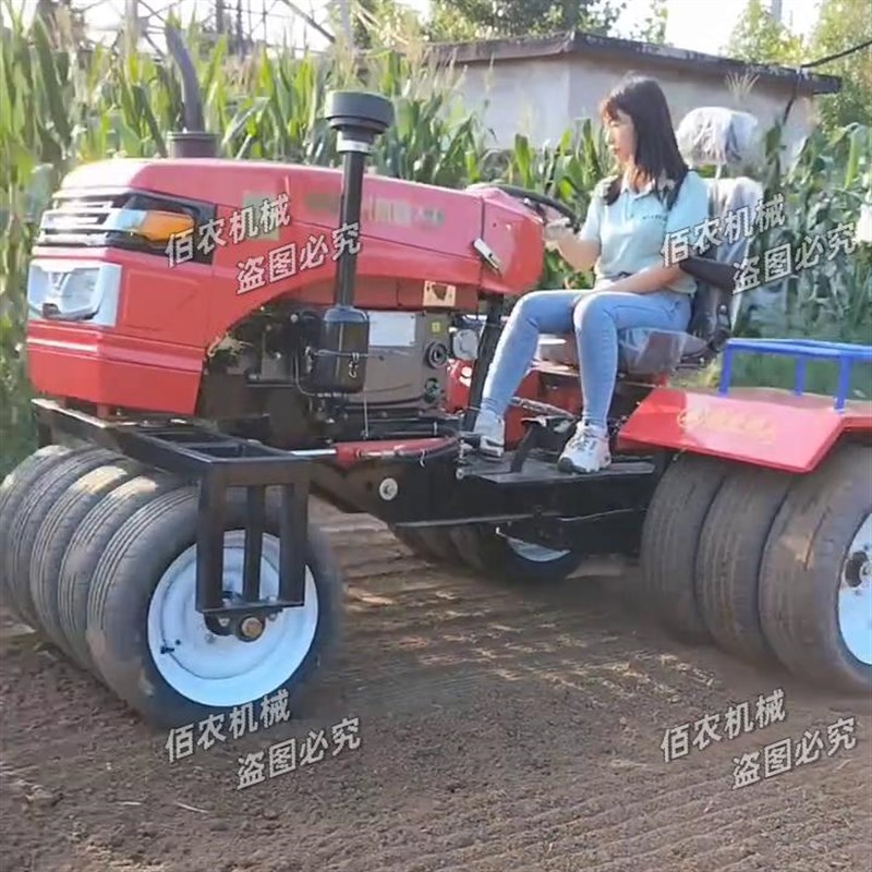 农用新款自走式麦田压地机小麦振压器出苗平土镇压机多功能拖拉机
