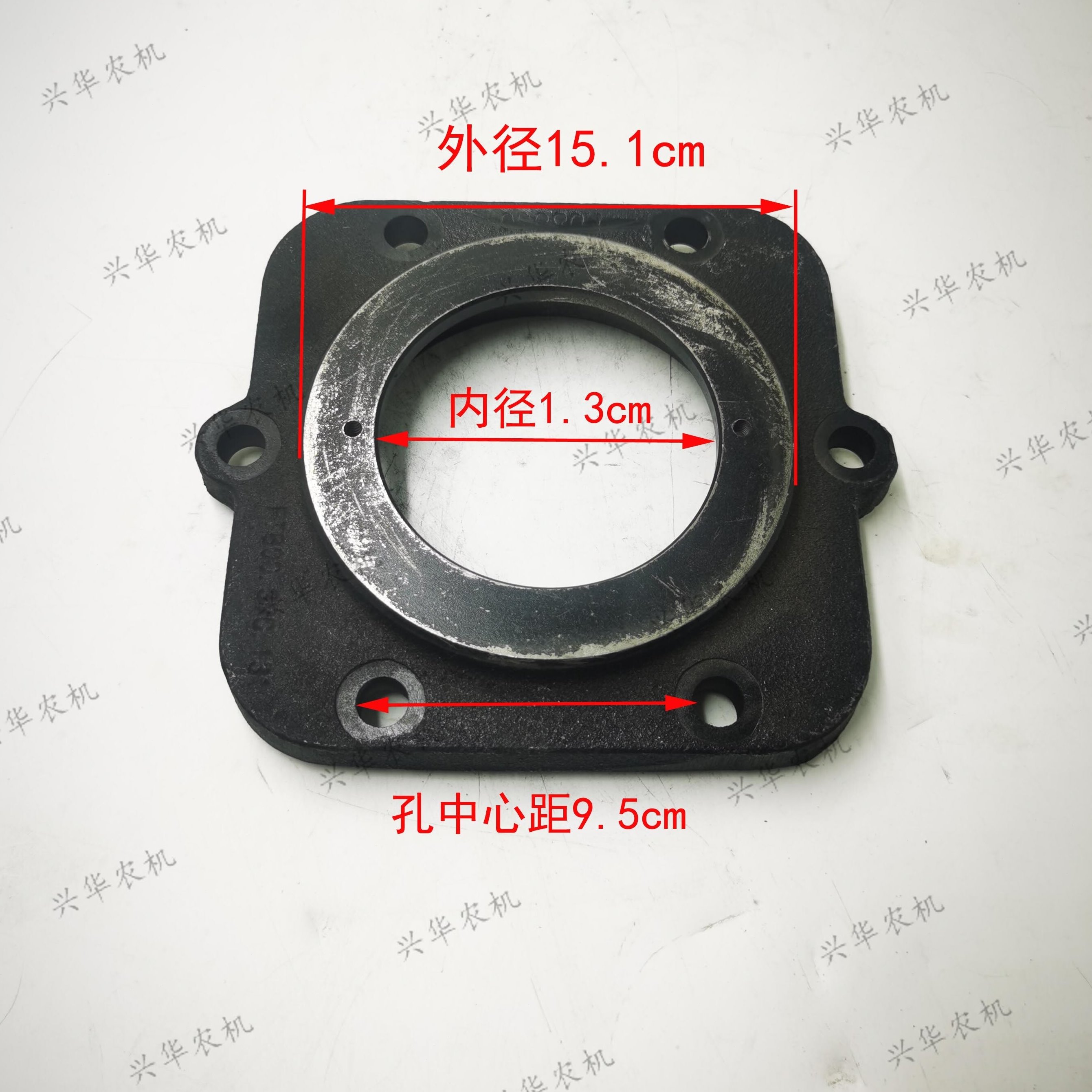 福田雷沃欧豹TD804-1204拖拉机配件后桥半轴油封座驱动轴油封座