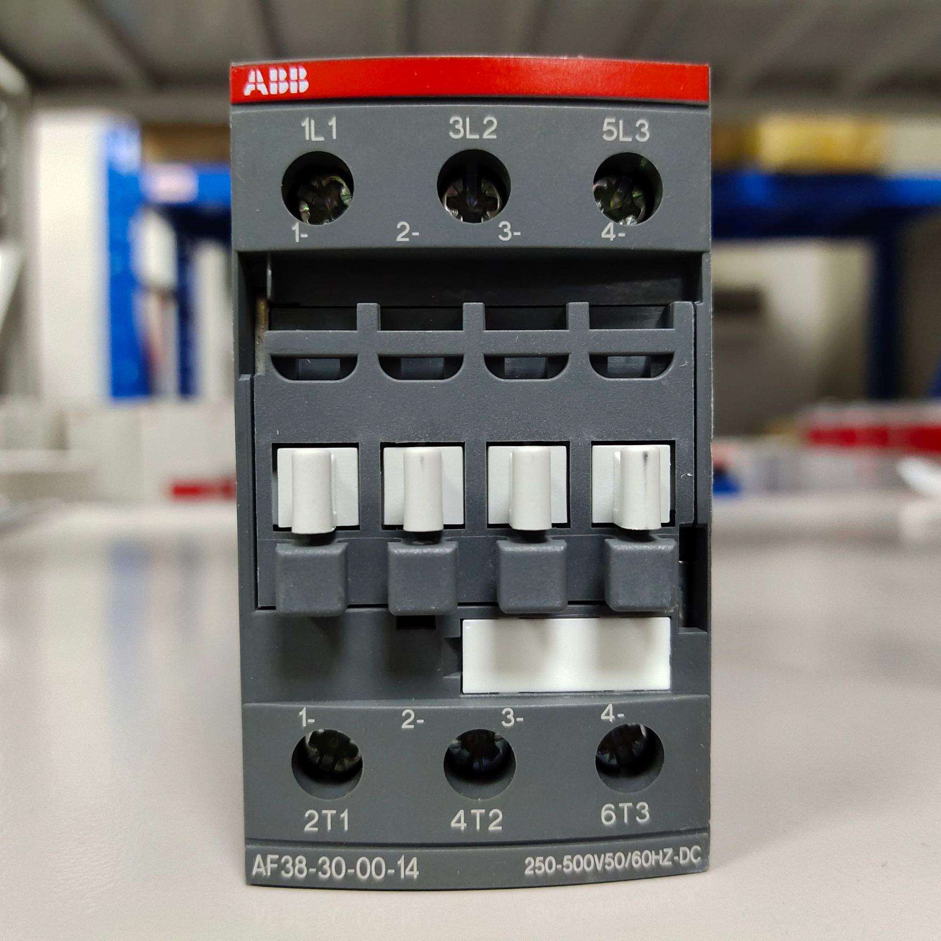 原装ABB 微型断路器 S202-C2 库存