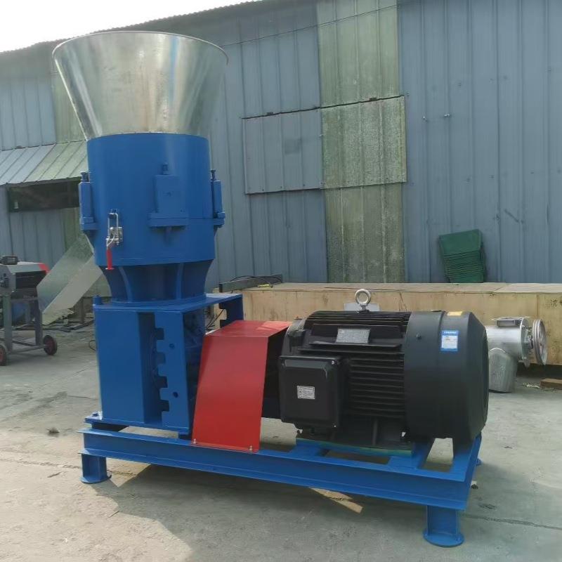 玉米秸秆草料饲料制粒机出口柴油机款饲料颗粒机花生壳饲料机