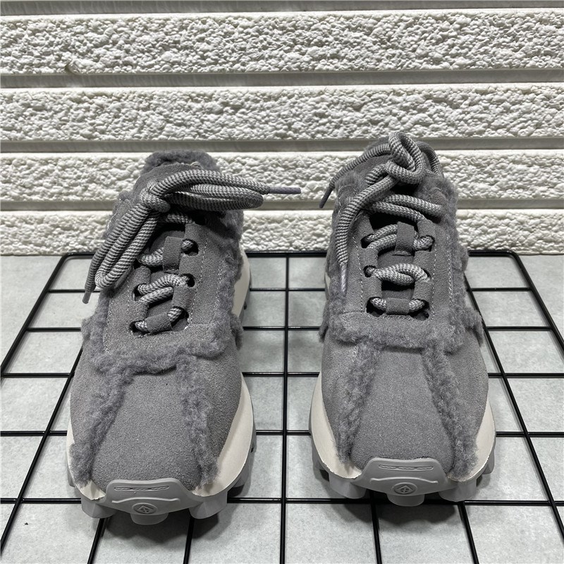 断码处理真皮老爹鞋冬季新款加绒厚底增高毛须边休闲运动阿甘鞋女