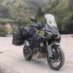 初易True适用升仕703F边包护杠边箱尾箱保险杠配件改装 件软包