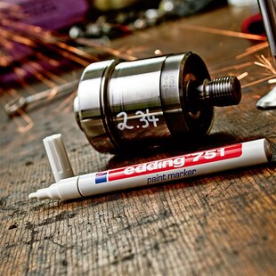 黑色油漆笔edding751防酒精不掉色耐高温1-2MM工业金属记号笔