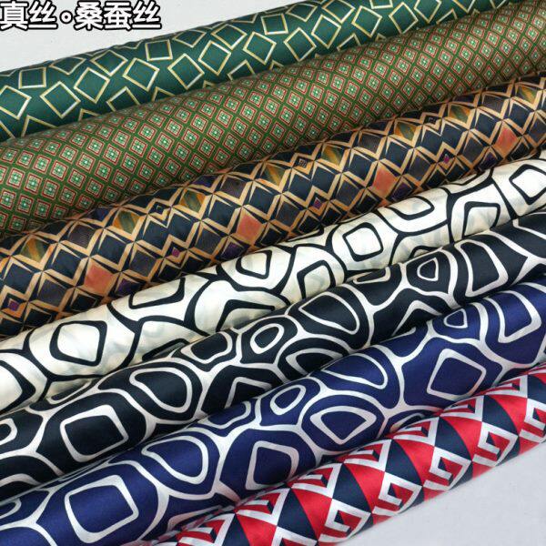 不规则几何图案印花数码喷绘桑蚕丝面料19姆米重磅真丝弹力缎布料