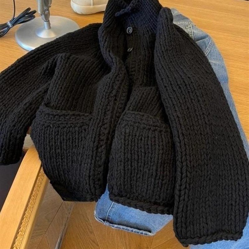 专柜撤回女装黑色卷边双口袋粗线毛衣外套超好看慵懒风针织衫冬季