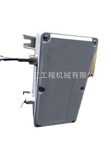 供应徐工膨胀水箱徐挖XCG240LC8配件WB600085油门马达