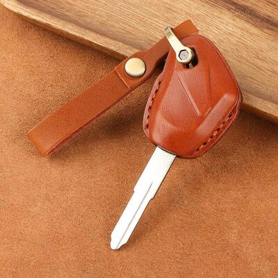 钥匙套适用摩托车400r川崎z真皮于900ninja650包800z400扣宝马zx