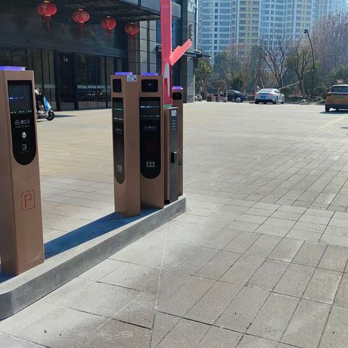 停车场道闸车牌识别一体机收费系统小区门禁起落杆广告道闸