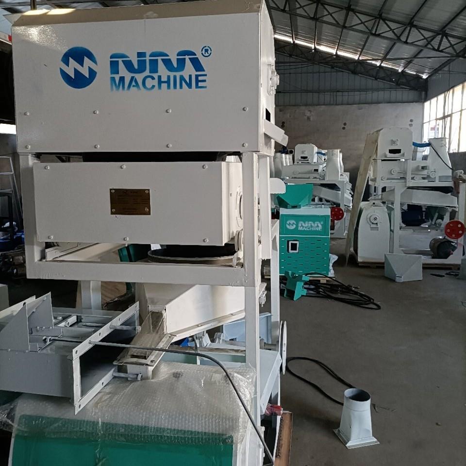 新款家用小型组合碾米机成套去皮脱壳厂家稻谷