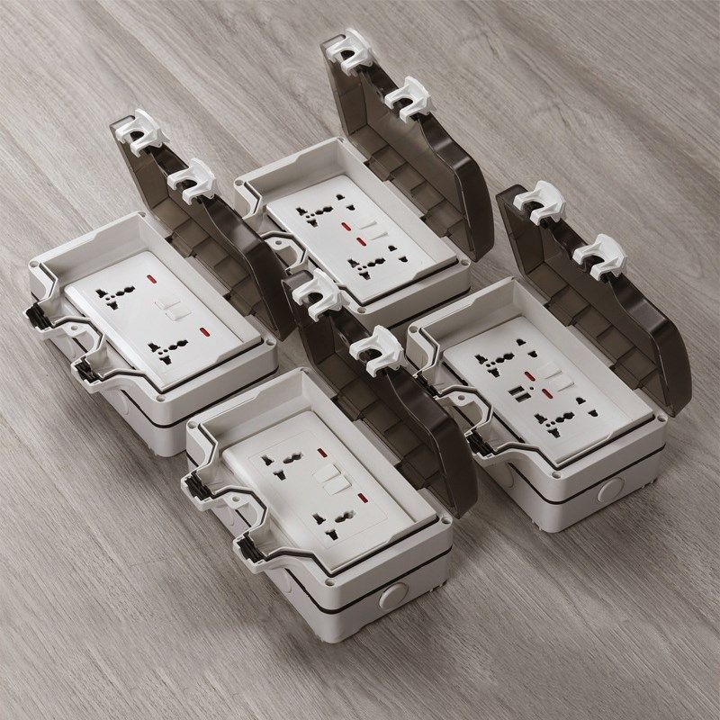 86型英标户外防水S插座港澳版iP66室外防盗R暴雨多功能充电插苏