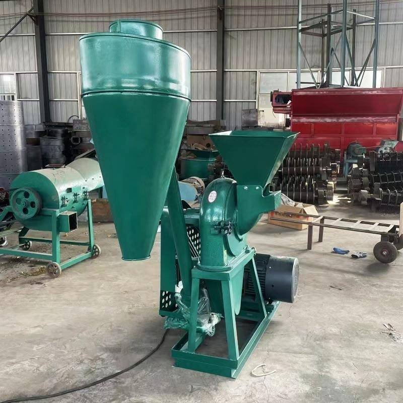 玉米碾磨机多功能齿爪稻壳果壳饲料粉碎机黄姜茴香调料粉碎机