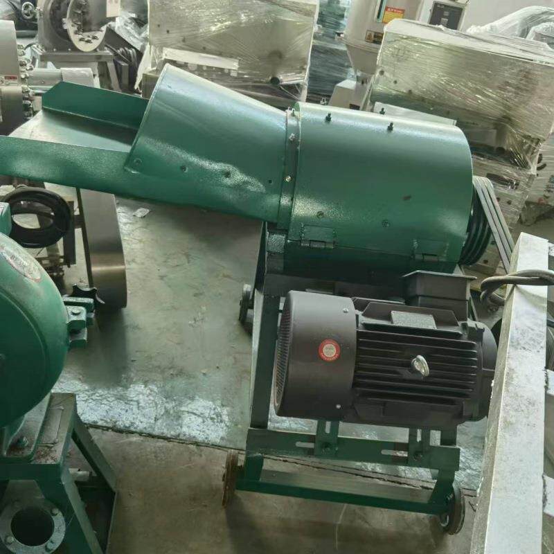 鸡鸭鹅吃白菜南瓜粉碎机油菜杆花生秧饲料揉搓机鲜草饲料揉搓机