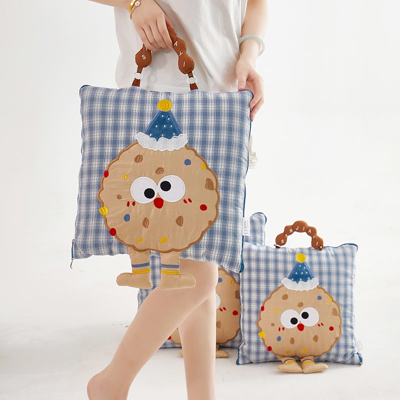 可手提全棉曲奇抱枕被子两用纯棉二合一汽车用午睡毯办公室空调被