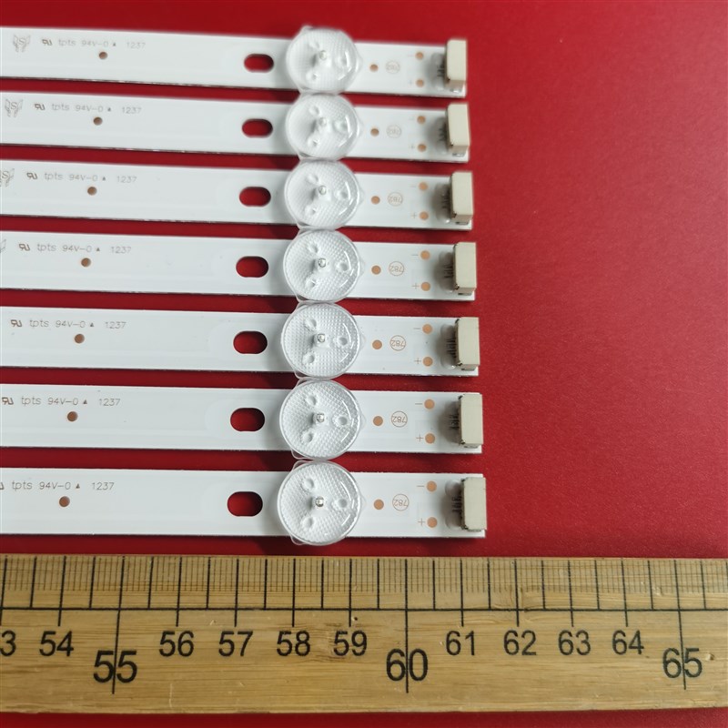 TCL L32C200E L32F3300B L32F3370B灯条L32F3350E LED32C750背光