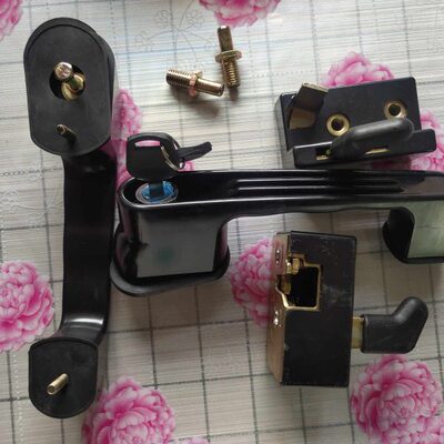 乐星久保田拖拉机门锁久保田554 704 854 954  988 1004门锁