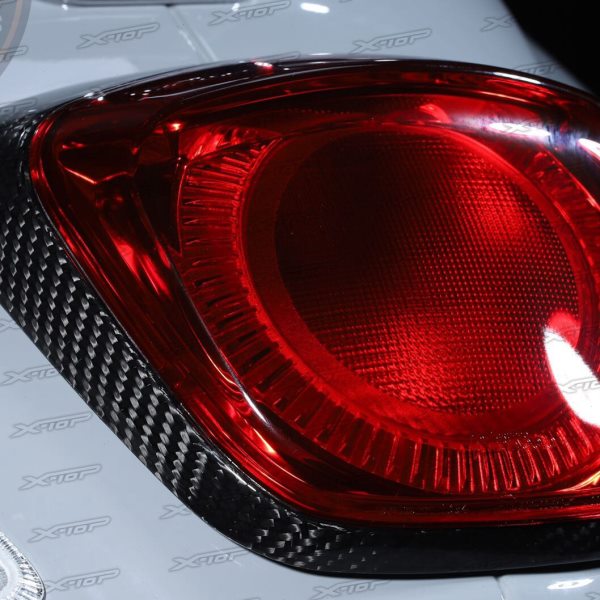 X-TOP 卡夢 vespa 春天 冲刺 150 改装 手工 碳纤维 尾灯罩 底座
