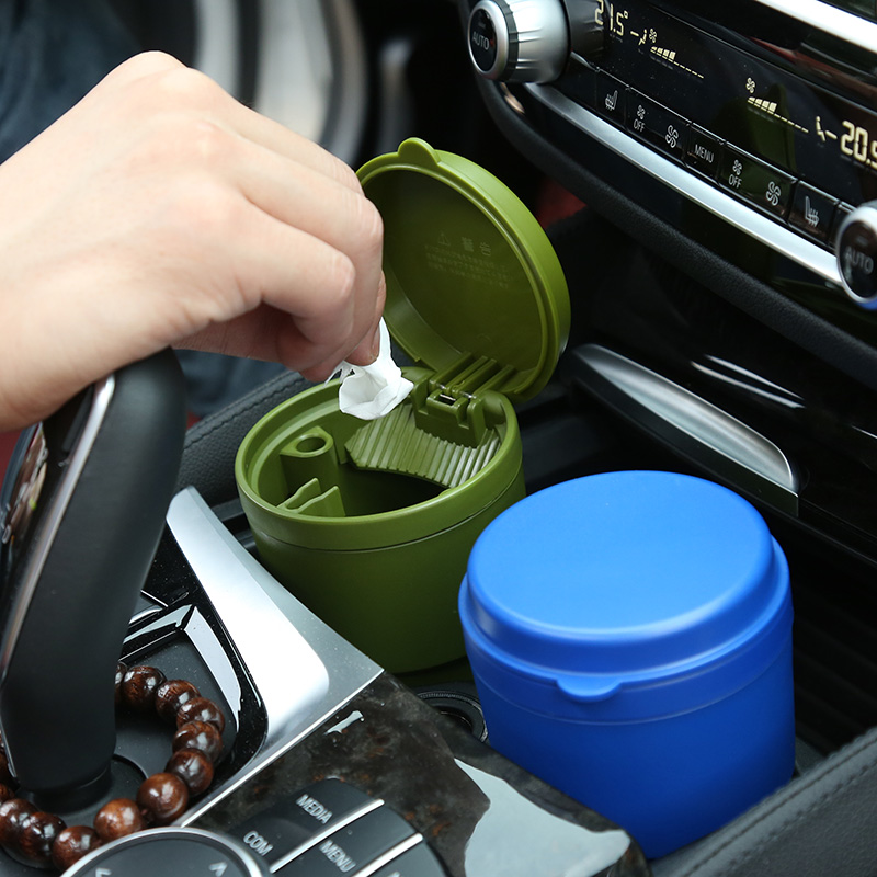 车载大容量烟灰缸汽车内用品多功能耐高温阻燃通用带盖家用烟灰缸