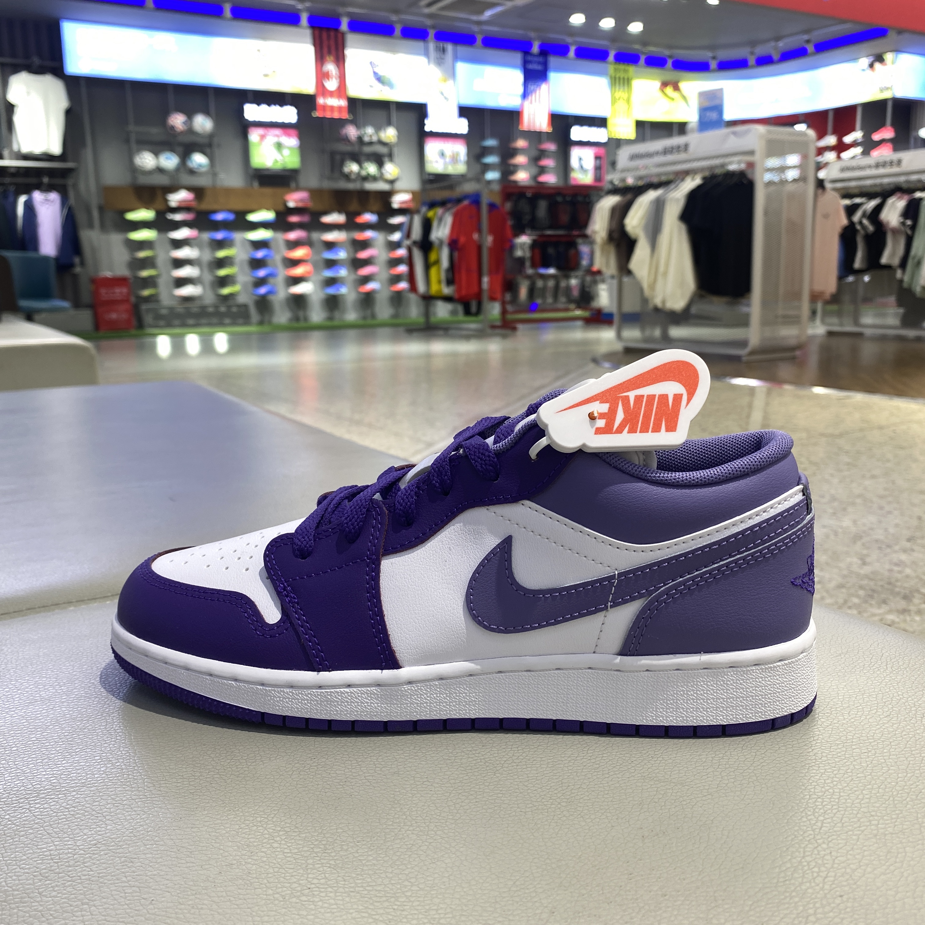 正品耐克NIKE儿童篮球鞋