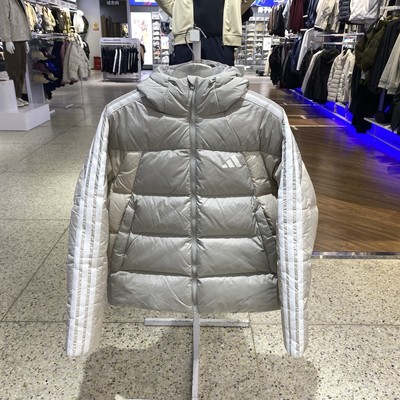 阿迪达斯男冬季保暖羽绒服外套