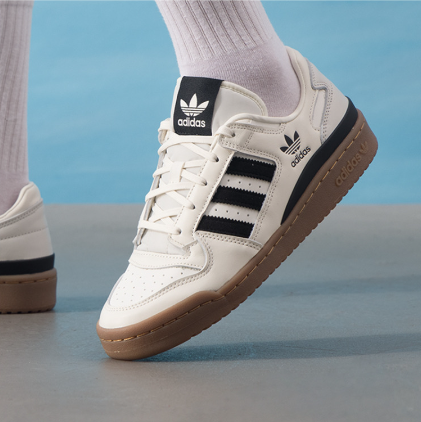 阿迪达斯ADIDAS三叶草男女板鞋