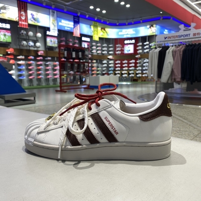 ADIDAS三叶草马年男女低帮板鞋