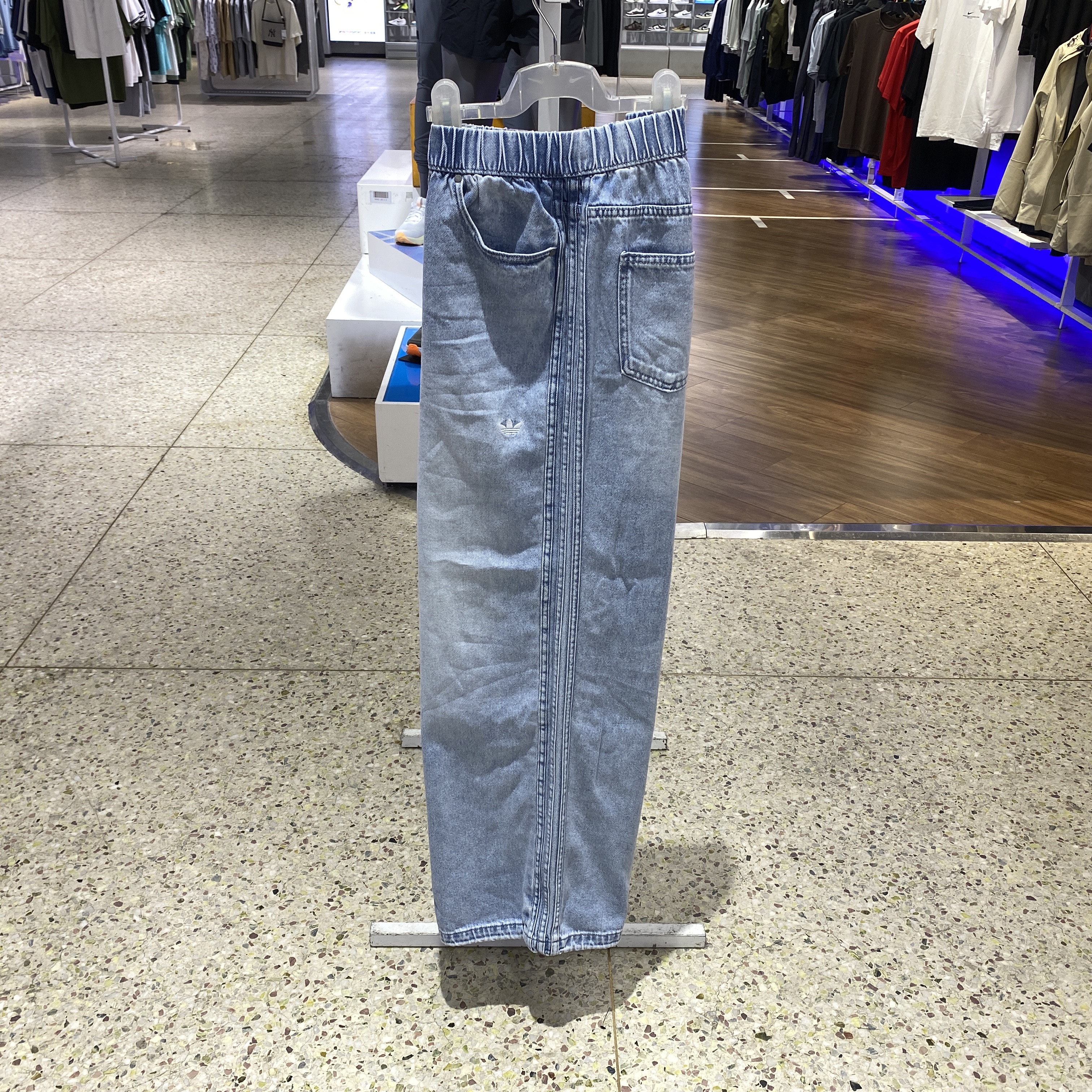 阿迪达斯ADIDAS三叶草女款长裤