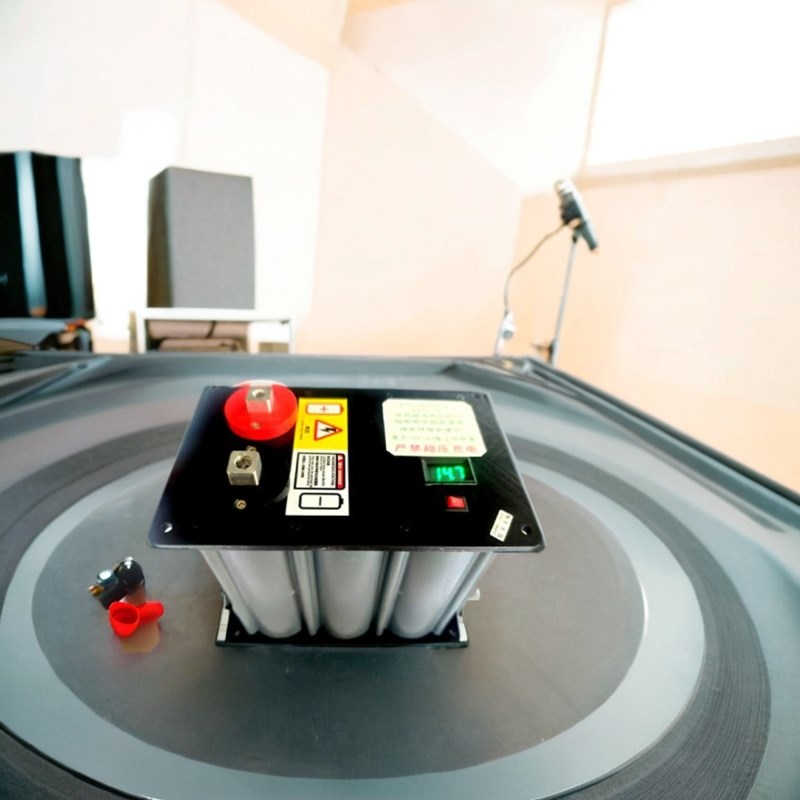 全新超级法拉电容 汽车音响电容整流器汽车启动电源 快速接头救援