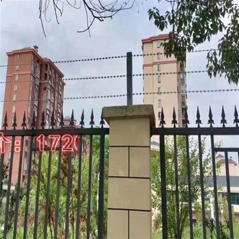 围墙加高防爬防盗带刺铁丝网拉直镀锌刺条不锈钢直线刀片刺绳