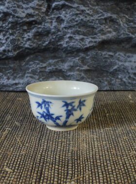 仿古瓷器 复古做旧明成化风格 青花松竹梅纹品茗杯 古董古玩摆件