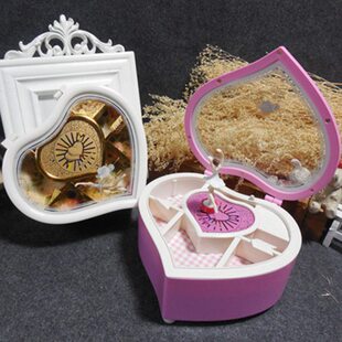 创意心型首饰盒化妆盒八音盒发条上链音乐盒旋转跳舞芭蕾舞女孩