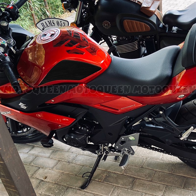 适用国四GW250铃木GSX250摩托车跑车DR160油箱贴纸DL250鱼骨贴花